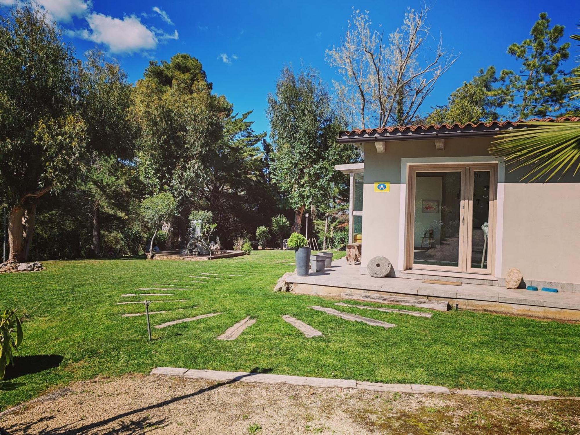 Memento Bed & Breakfast Ossi Exterior photo